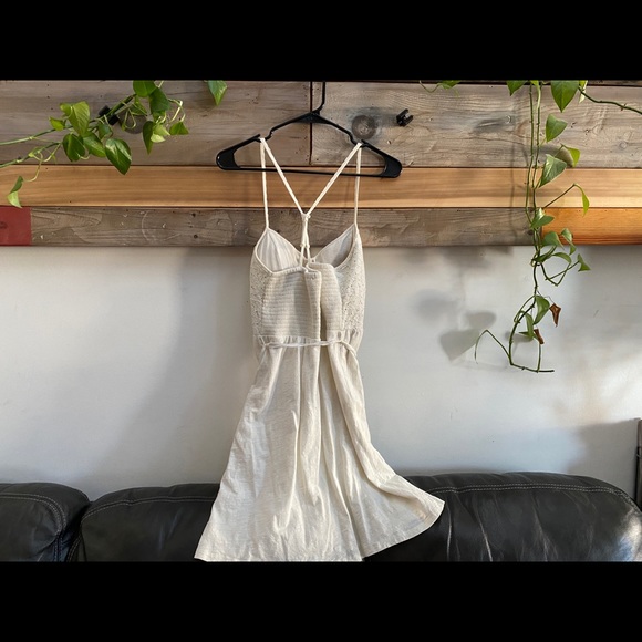AMERICAN EAGLE White Dress w/ Ribbon-Tied Waist(S) - Picture 4 of 4